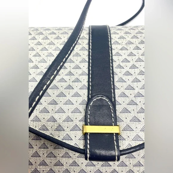 VINTAGE Liz Claiborne Purse - Picture 3 of 17